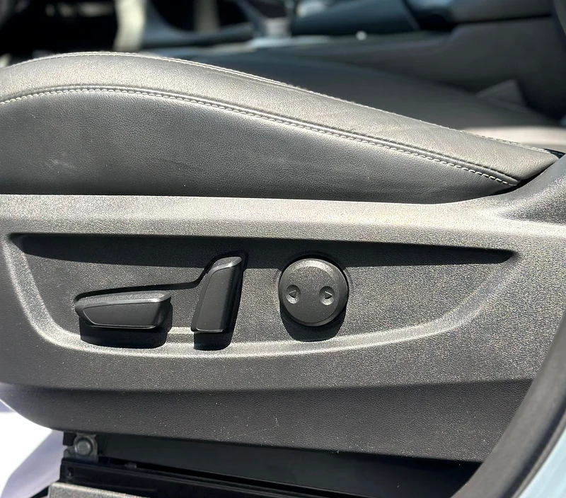 Gallery image of  {"id":71,"name":"QX50","company_id":30,"type_id":1,"created_at":"2025-02-06T17:53:17.000000Z","updated_at":"2025-02-06T17:53:17.000000Z"}